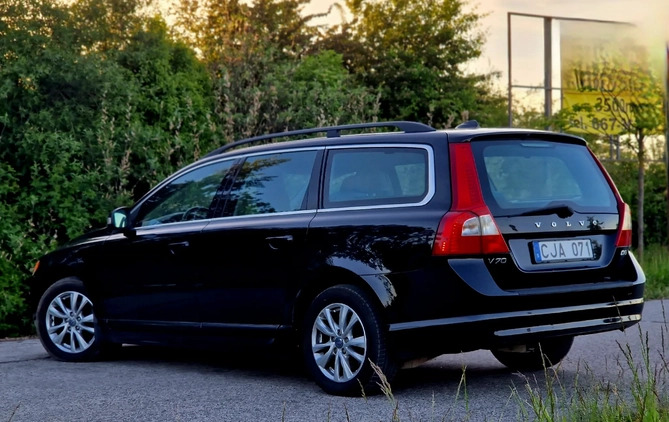 Volvo V70 cena 26900 przebieg: 299999, rok produkcji 2010 z Szczytna małe 352